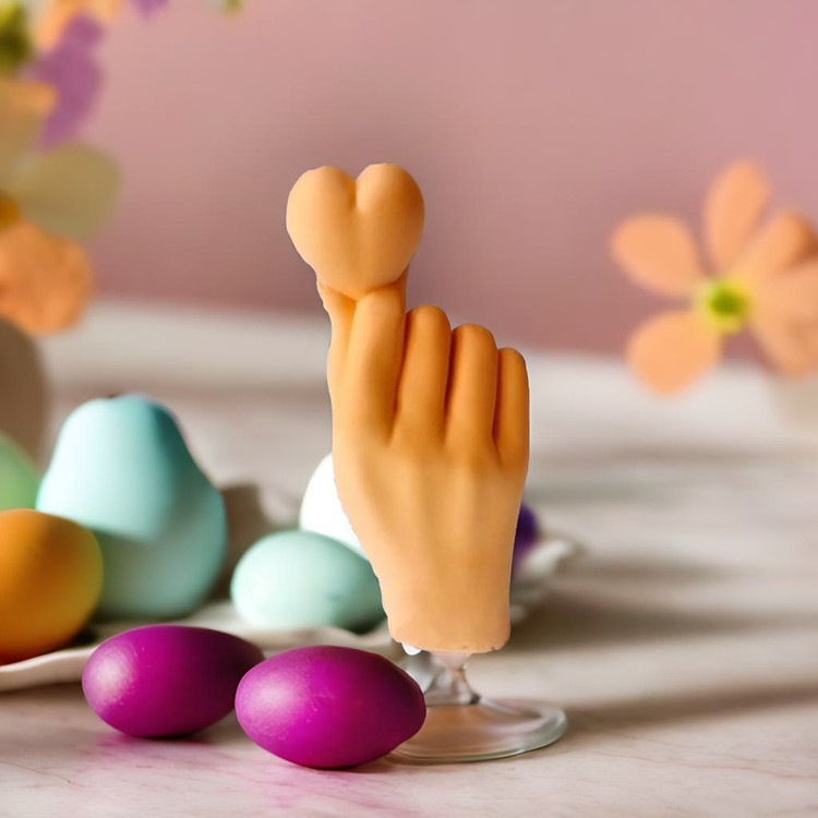 شمع تزئینی دست عشق سه بعدی عطرین